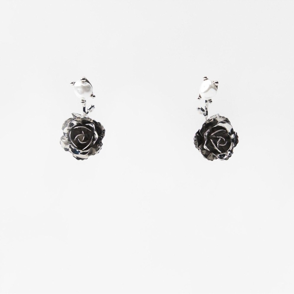 ZARA Elegant Silver Rose Earrings